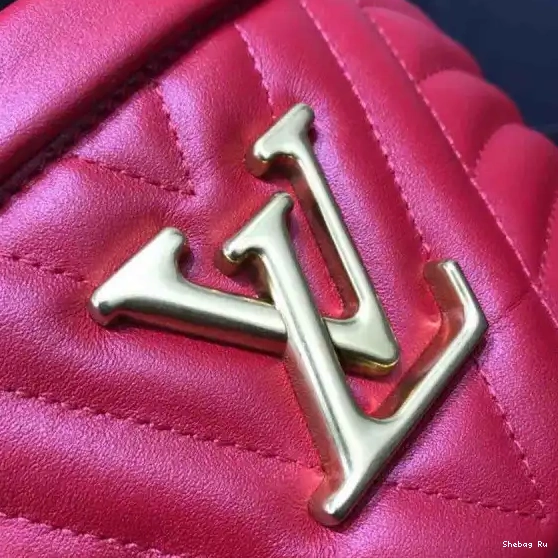 BUMBAG WAVE VUITTON NEW LOUIS 0522